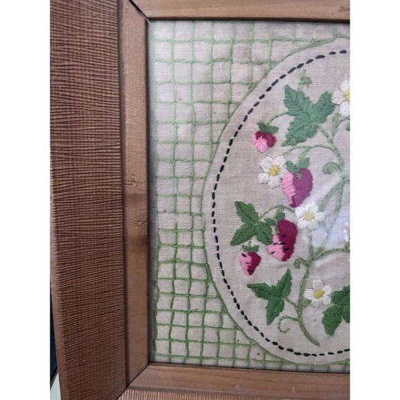 Vtg Embroidered Cross Stitch Strawberries on Vine Folk Art Wood Framed Cottage - Picture 3 of 5
